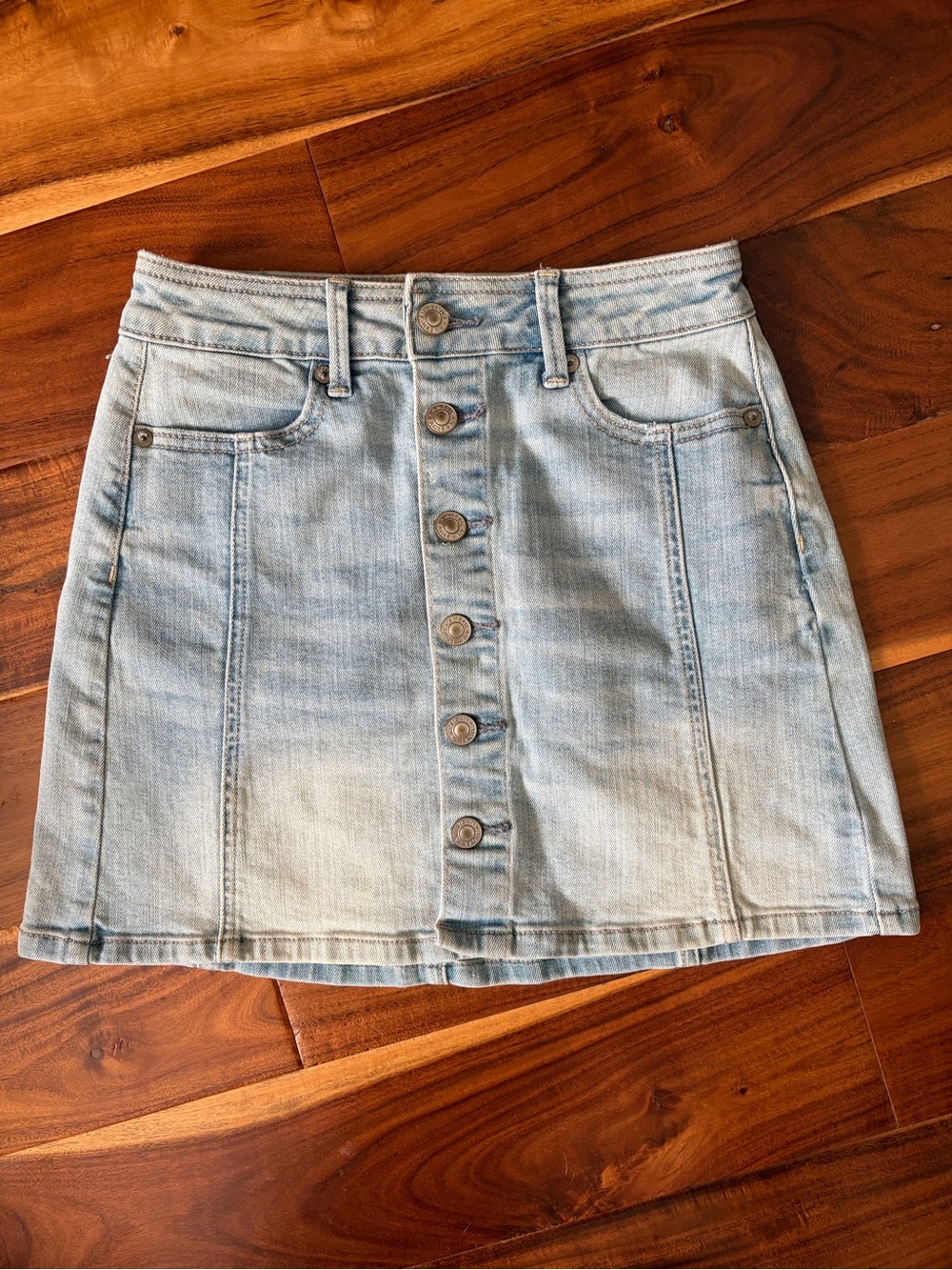 American Eagle Outfitters NEW High Rise Denim Skirt size 00 regular